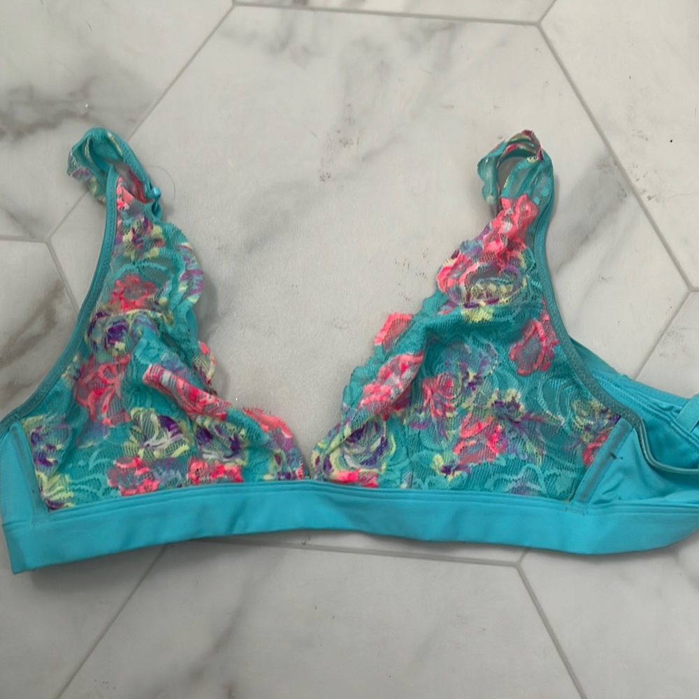 Victoria’s Secret PINK lacey bralette